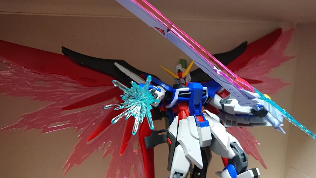 デスティニーガンダム–2枚目/制作者：@tanatanaretort