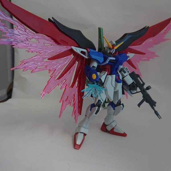 デスティニーガンダム