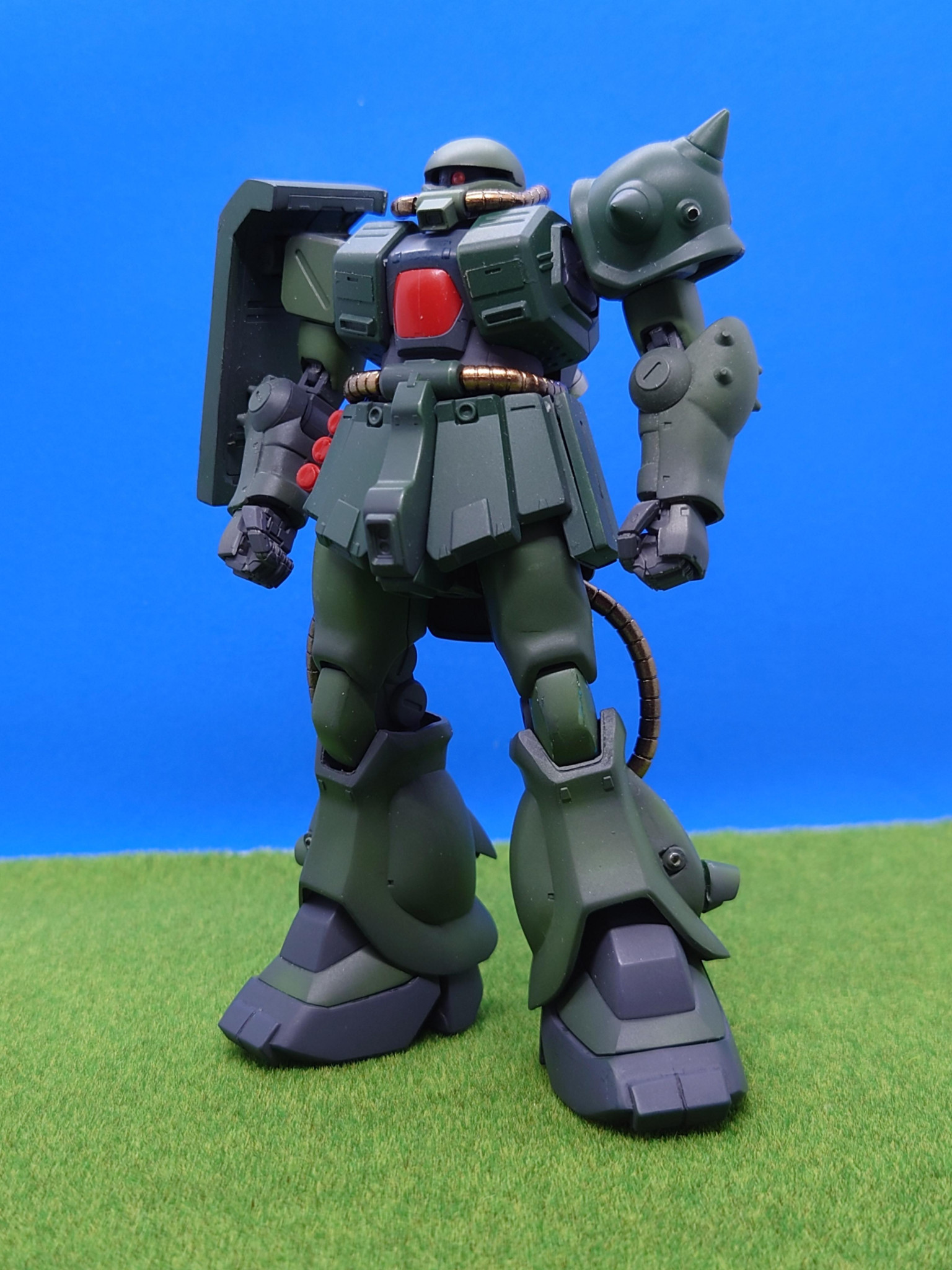 HGUC ザク2改｜crimsonさんのガンプラ作品｜GUNSTA（ガンスタ）