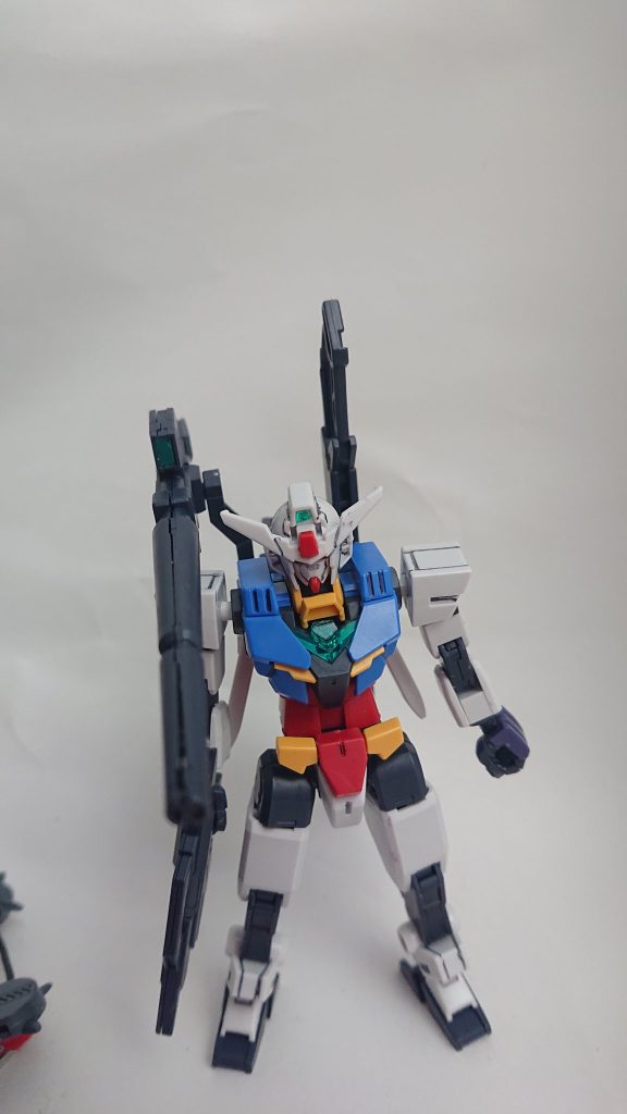 コアガンダム ウォーカー–3枚目/制作者：@tanatanaretort