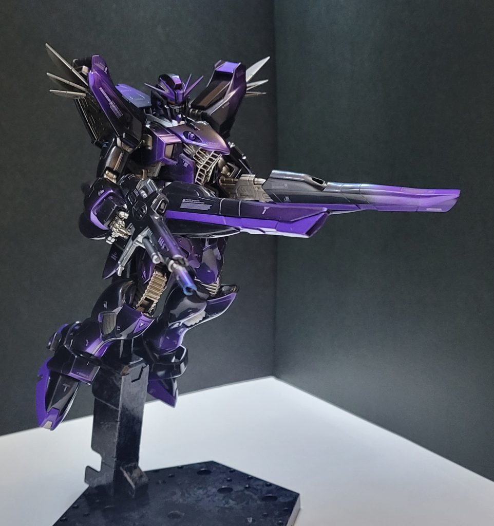 コンパウンドで磨くのが楽しくなりすぎて塗装が剥げて再塗装した部品もw