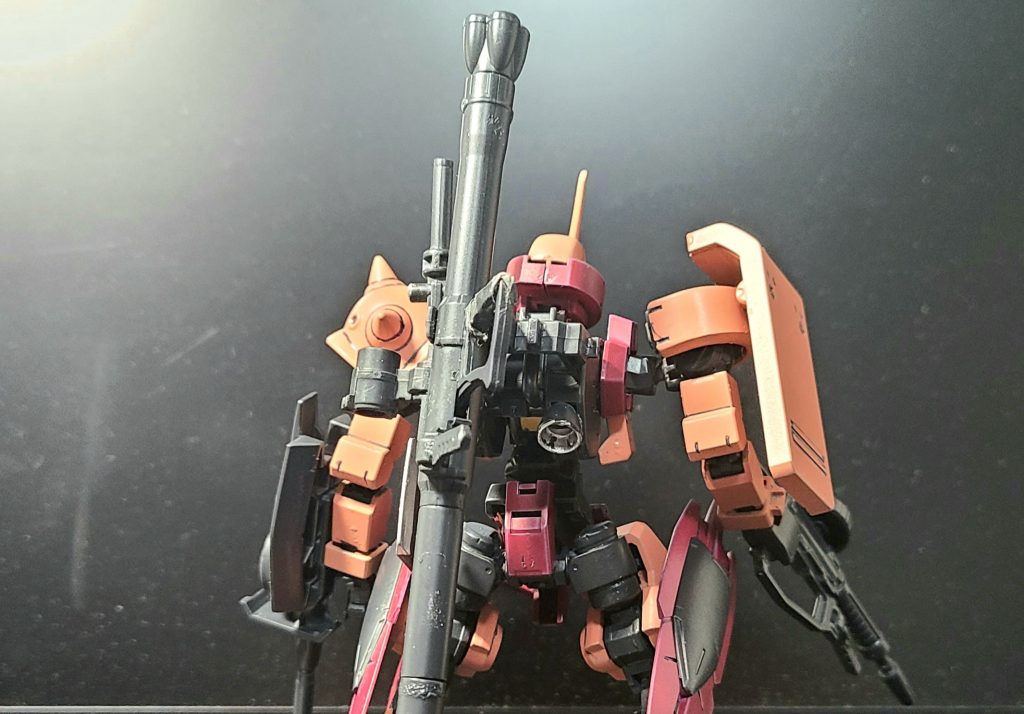 男のは背中で語れ!という訳ではないですがバックショットです。