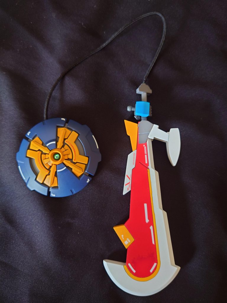 ﾀｳﾔｰとｼｰﾙﾄﾞ持ち手は保持力の為に固定してます