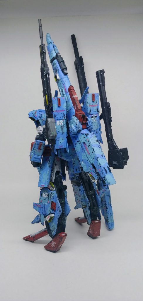 バックパックの下半分も作りました。足の裏側のとこも新造。パイプは5ミリパイプで制作。