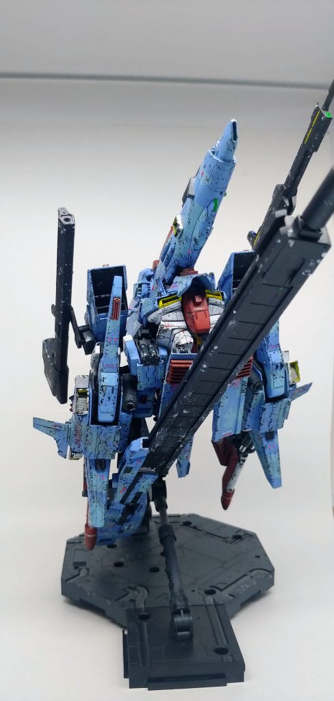 ウェイブライダー形態。完全変形。そして2度とやらない。