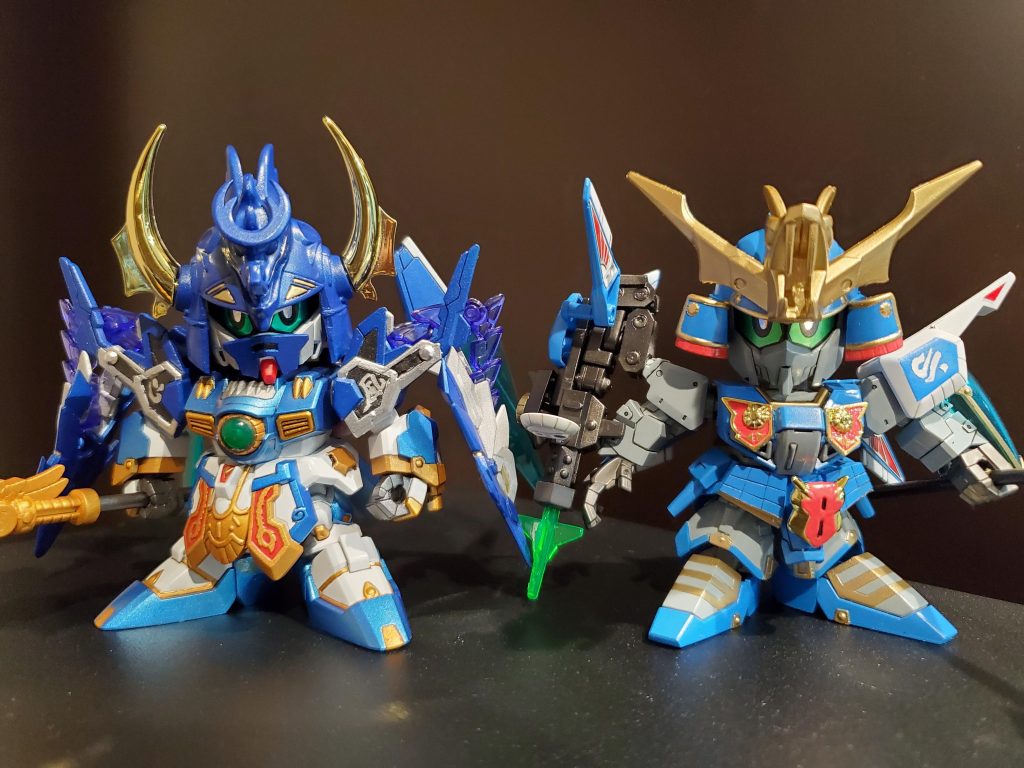 師弟ならんで。カッコ良さ、強化重視の四天王再現性重視の五人衆コンセプトの違いがよくわかりますね。いつかローズも作って3代並べたいです!