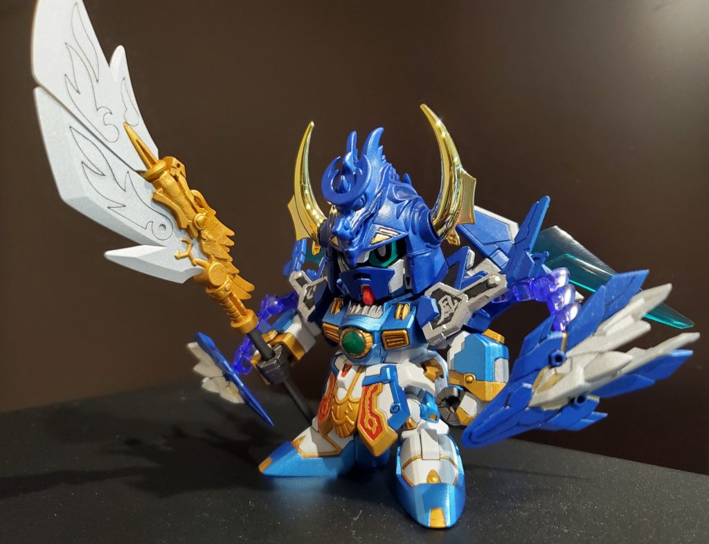 『両肩の龍腕(ドラゴンアーム)を展開!攻防一体の双竜は対集団戦で本領を発揮するぞ!』みたいなのが箱の側面にある、という妄想。こんなん当時の小学生自分、ワクワクするでしょ。だって龍が合計で4匹になってSDスピリッツは爆上がりでしょ。そう、実は全龍将軍もモデルのひとつです。コロナ落ち着いてガンダムベース行けるようになったら全龍の使用キットも揃えたいなー。