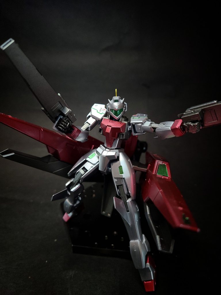 GNバルカン機首部に2門が内蔵されている。巡航形態時のみ使用可能。