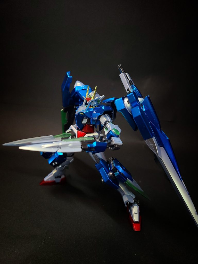 GNソードIIショート -射撃性能が強化されたロングに対し、近接戦闘における性能が強化されている。