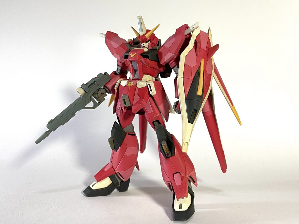 セイバーガンダム–2枚目/制作者：ルーモフ