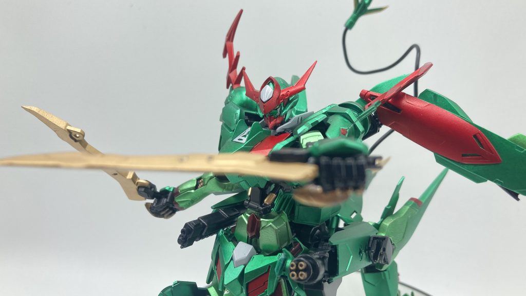 武装は基本的にそれぞれの機体ほぼそのままで、レクスネイルにテイルブレードが2尾、ウイングの電磁砲にブレード2刀とそこに内蔵されたハンドガン、そしてツインブレードを連結させたラウズダインスレイヴとなっています