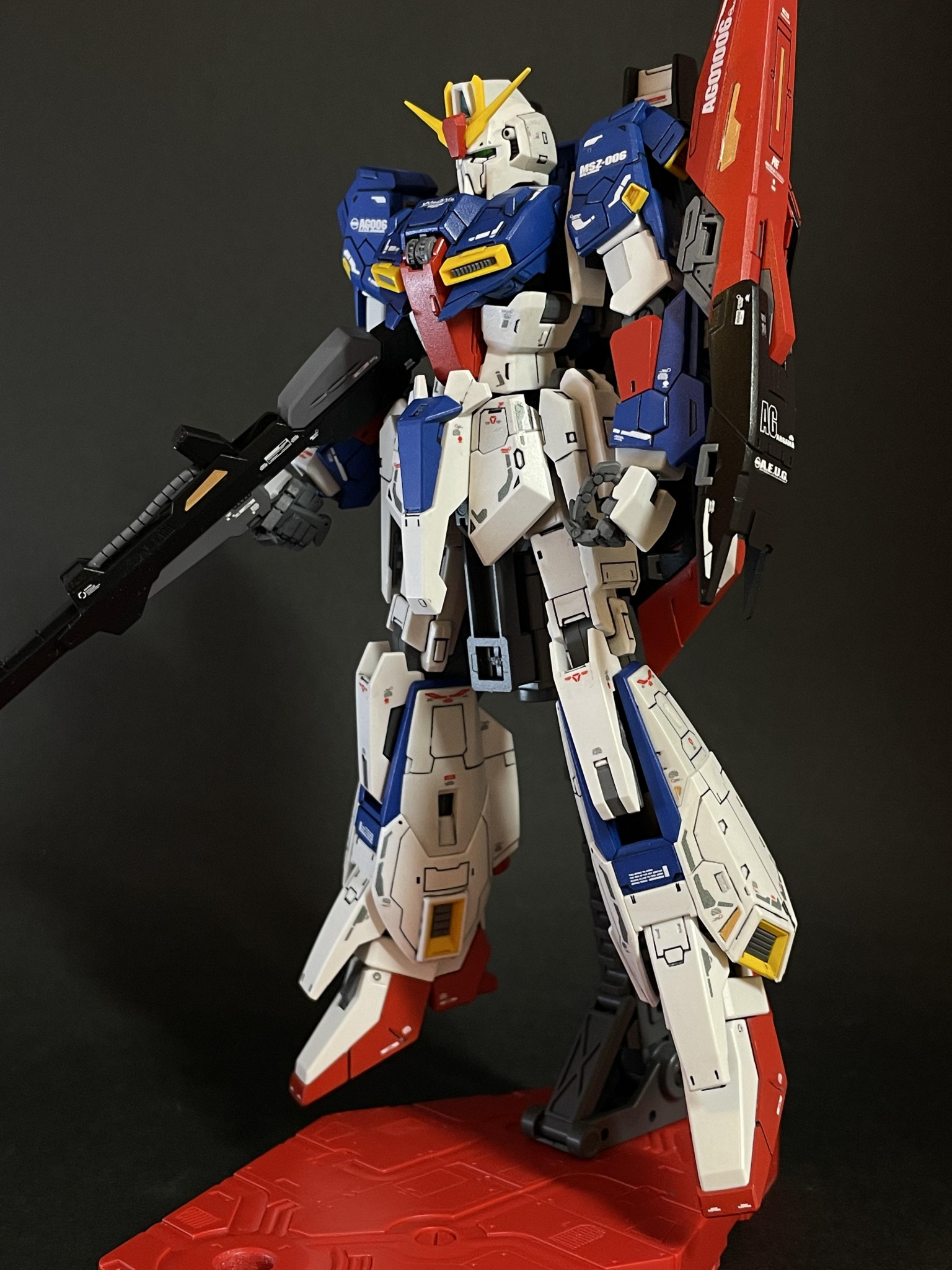 RG Zガンダム3号機全塗装済み完成品 ガンプラ完成品 - フィギュア