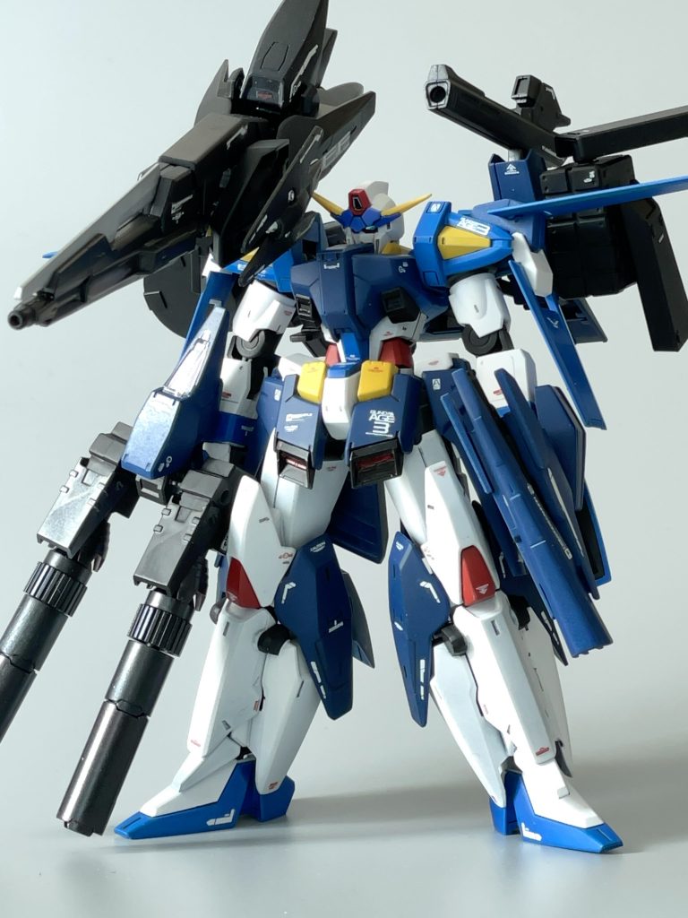 フルアーマー形態その2。右のミサイルポッドを取り外して大型キャノンを装着!ハイパーブラスティアカノン!FAZZに寄せて作ってみました。お気に入りの武装です!