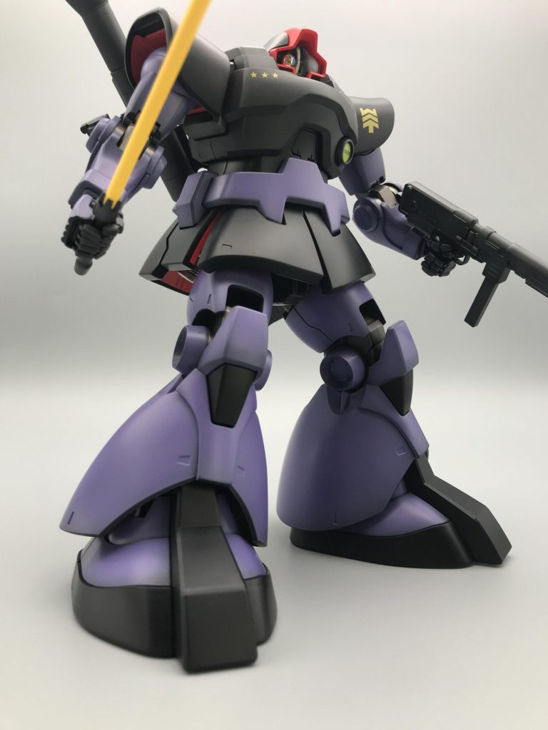 黒以外の塗装はグラデーション塗装で光が当たるところに軽くハイライト入れてます　目立たないけど