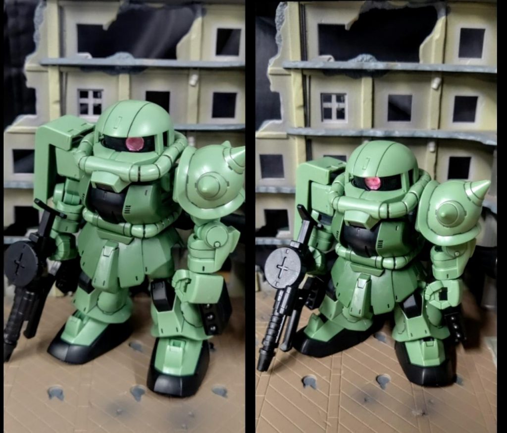 右が入手した時のSDフレームなにで墨入れしたのでしょう・・・肩アーマーなんかはシャープペンシルっぽかったｗ左がブースターパックを使用したCSフレーム