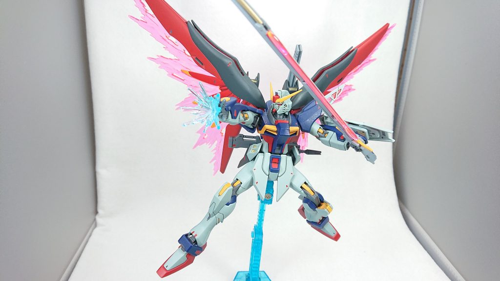 本体色のホワイトをRLM65ライトブルーに変更