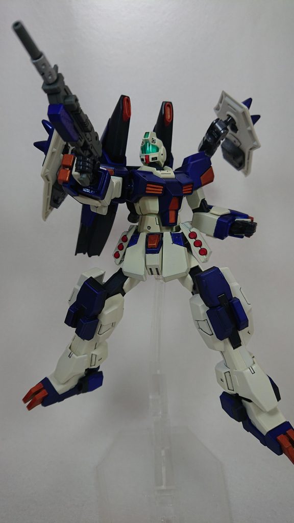 腰部も「Ez-SR」サイドスカートをジェスタのものに変更脚部は「サバーニャ」