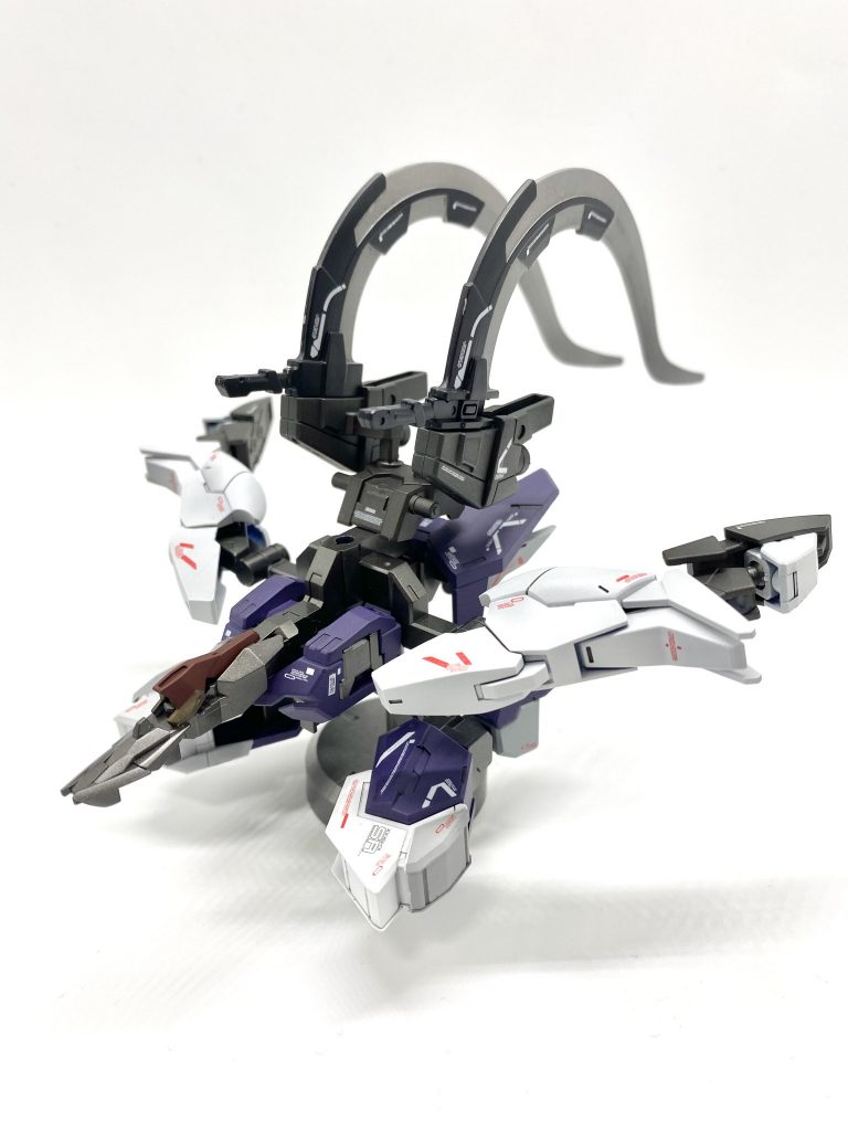 そして、分離！　ロックフォーユニット！サンドロック自体のバックは小さめなのですかヒートショーテルをマウントする事でボリュームが出てユニット形態でもかっこよく飾れます！