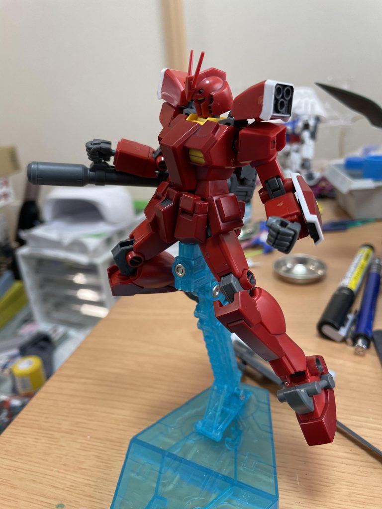 逆手のバズーカー多分この武器の持ち方はレッドウォーリアが初だと思いました。違ったらすみません(⌒-⌒; )