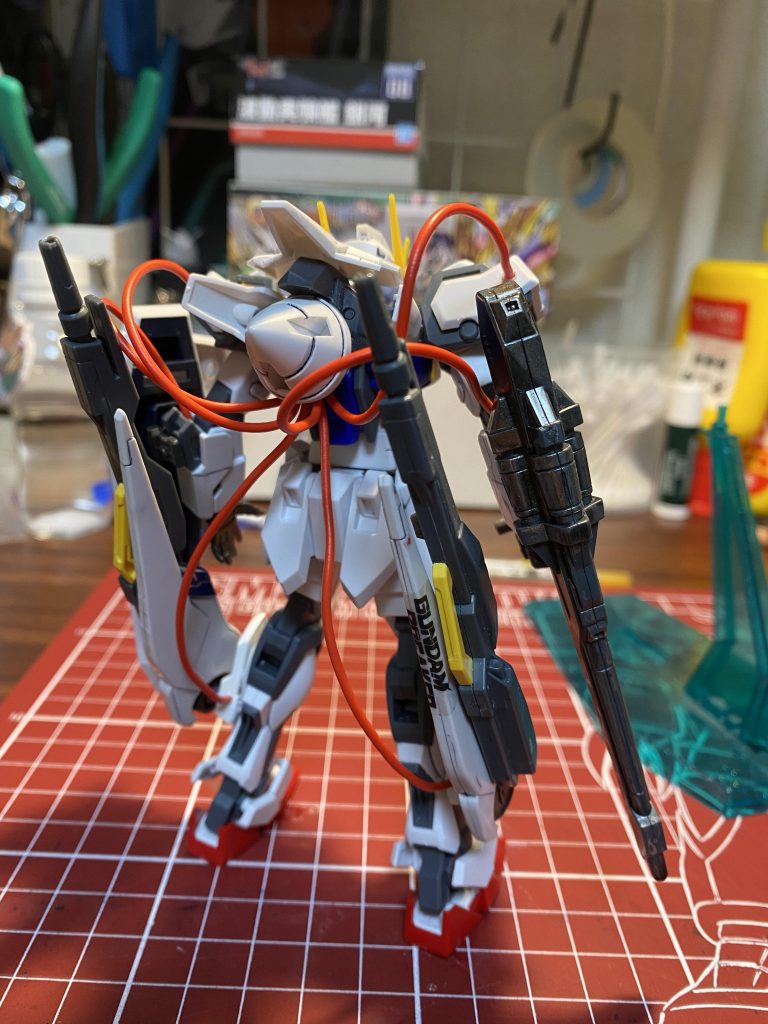 バックパックには太陽炉(ダブルオーガンダム)のものを使用しています 