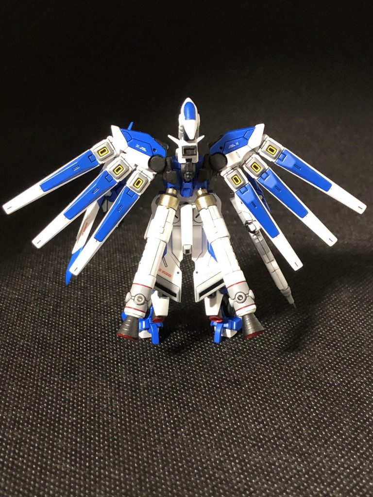 ファンネルラックとプロペラントタンクをぶった斬って真鍮線で付け直しました。