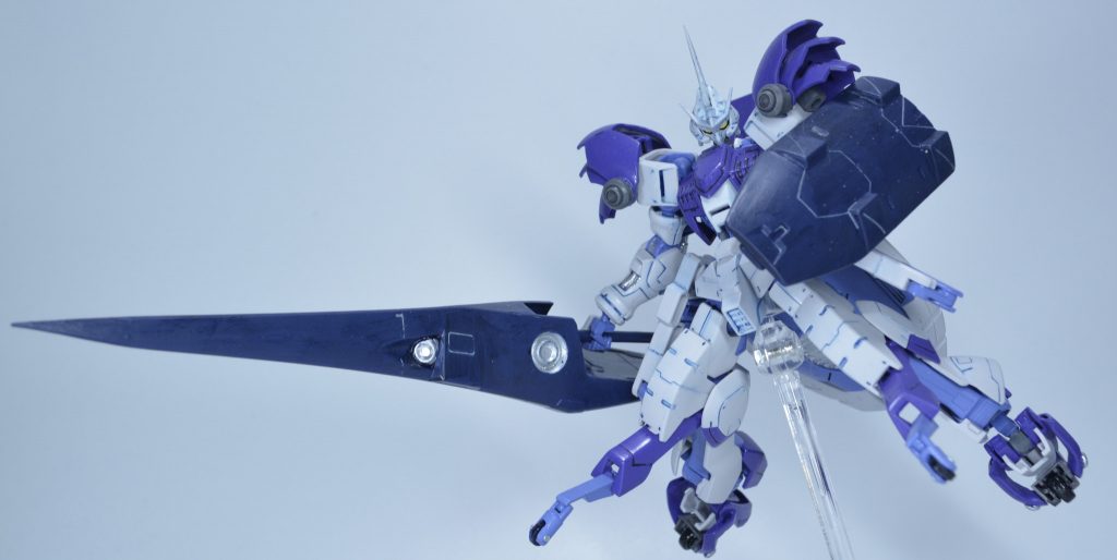 全体像ガエリオ機は足にギミックがあっていいですね!