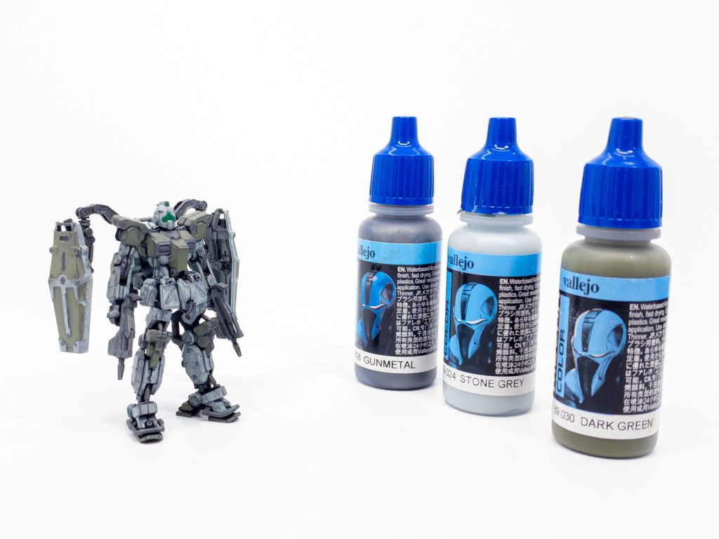 筆塗りにはファレホのメカカラーを使用。