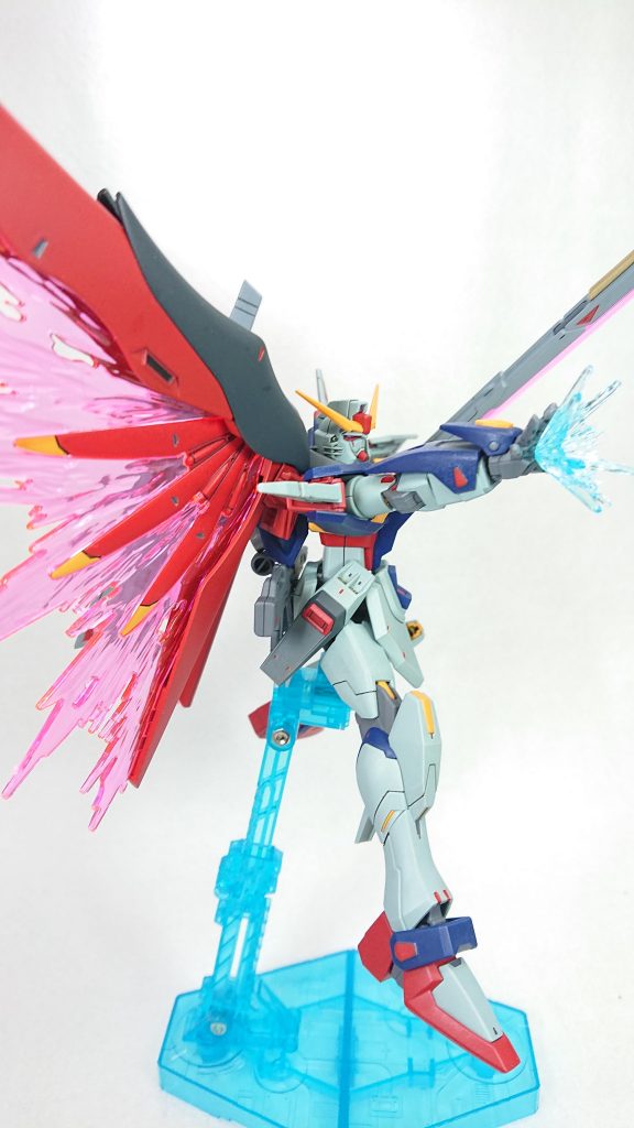 デスティニーガンダム–4枚目/制作者：さめ