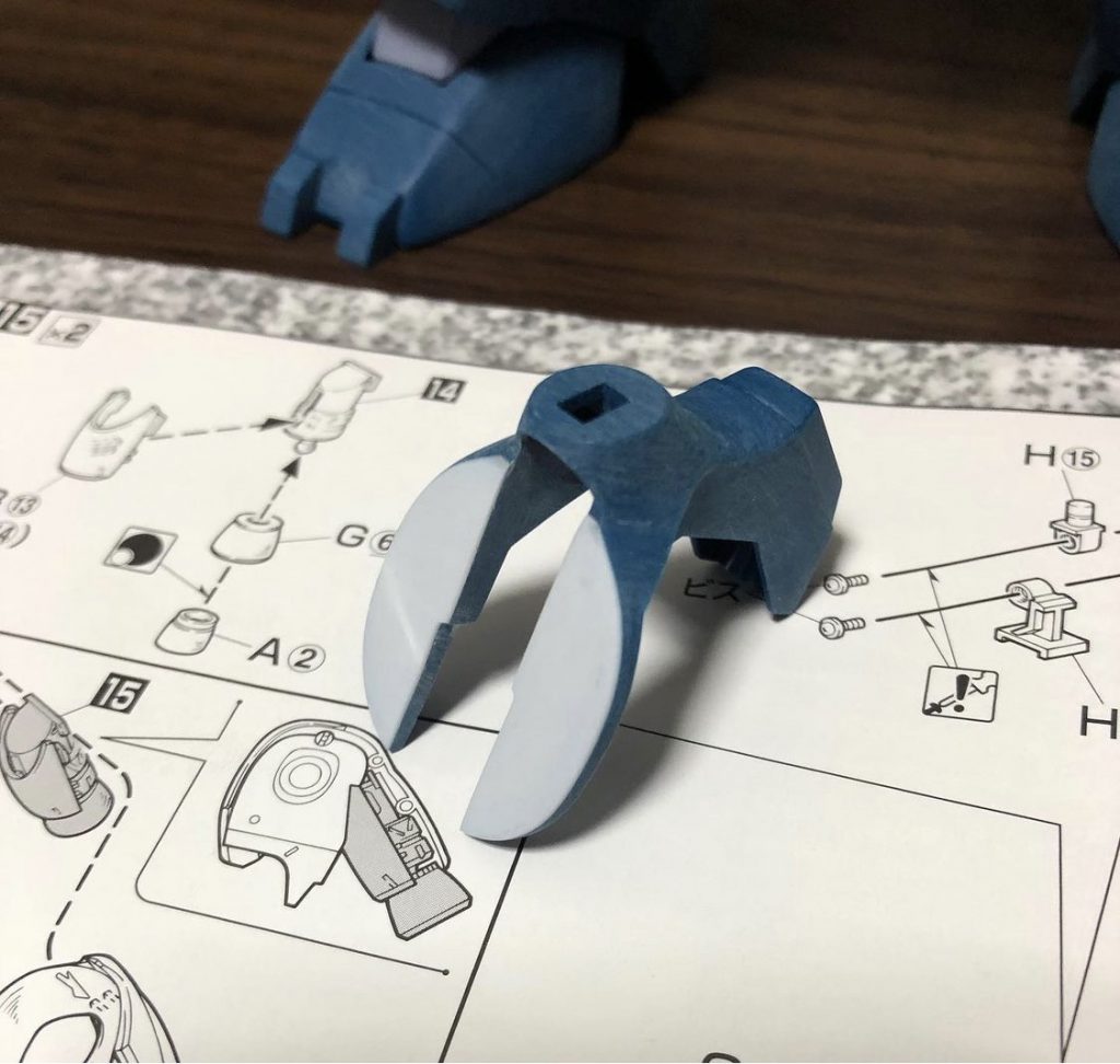 腰パーツの分割変更