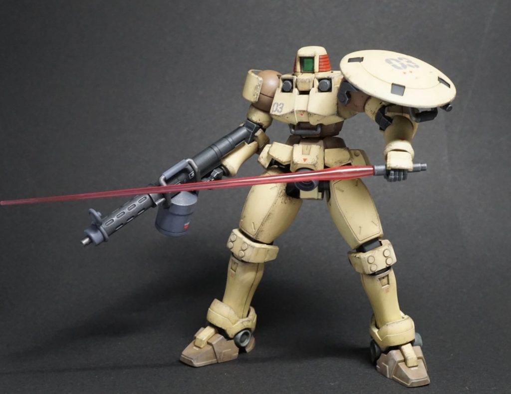 砂漠での汚れということでズゴックと違い、錆汚れは無くしてチッピングと砂汚れ重点。