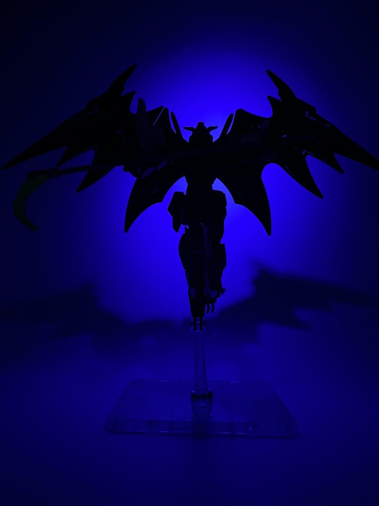 全く光らなくても、死神感出せるシルエットなので、最高にイケメンですね