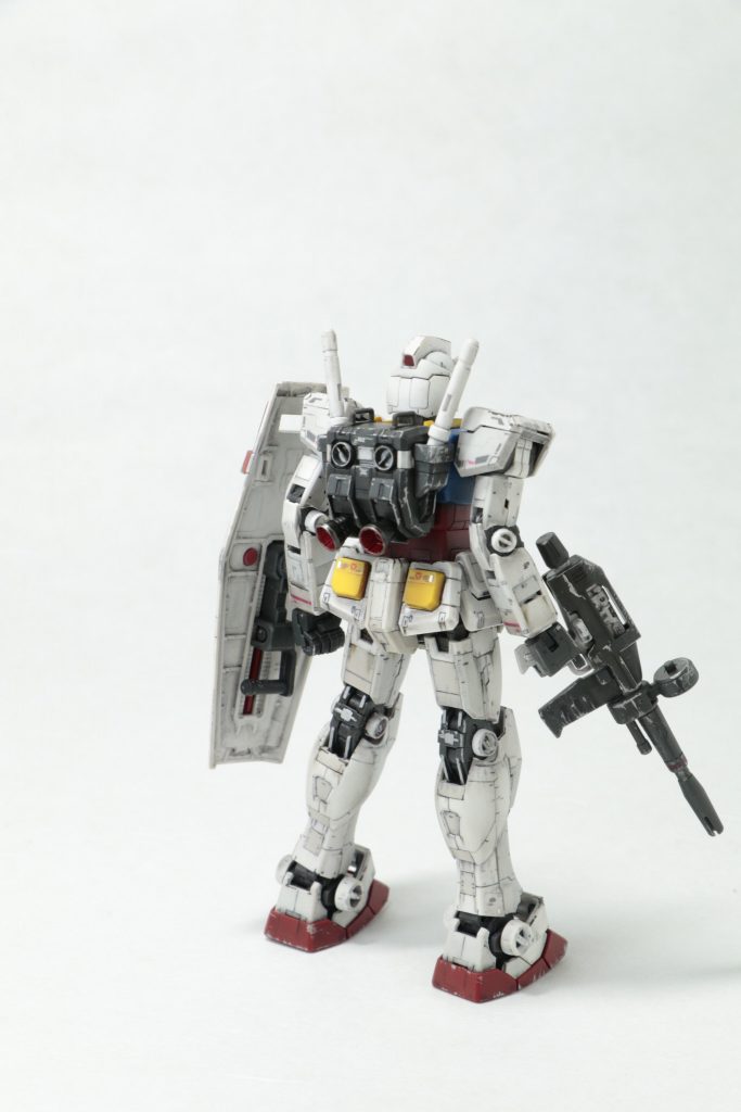 初めてのガンプラ　　–2枚目/制作者：Tanian