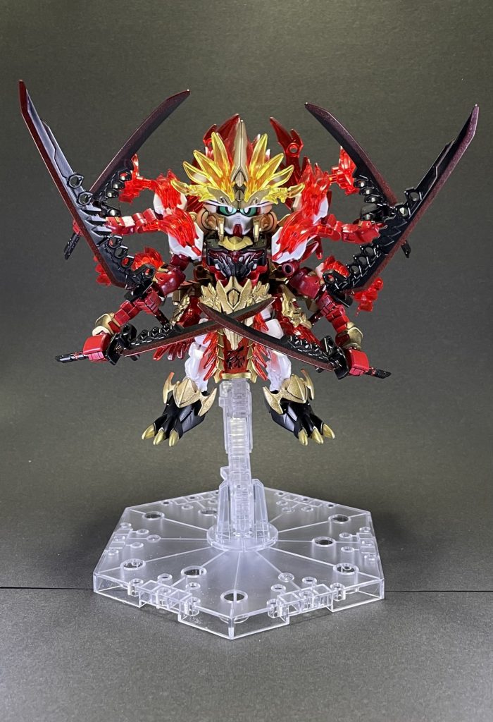 小学校以来に、ガンプラにハマるきっかけとなった機体で、パケみて即買いでした素組で三刀流はセコいw改造としては肘関節の追加足の延長全塗装腕の増設ぐらいですが、また作りたいキットです!最後まで見て頂いてありがとうございましたm(*_ _)m