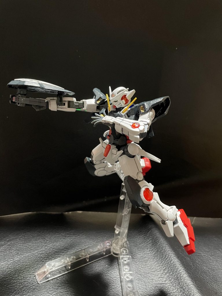 GNソード改ライフルモードで射撃中をイメージしてみました。