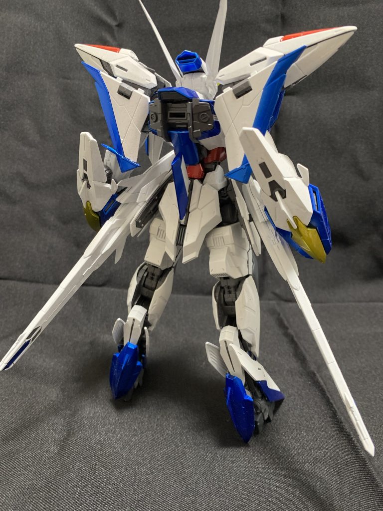 エクリプスガンダム–3枚目/制作者：冬瓜