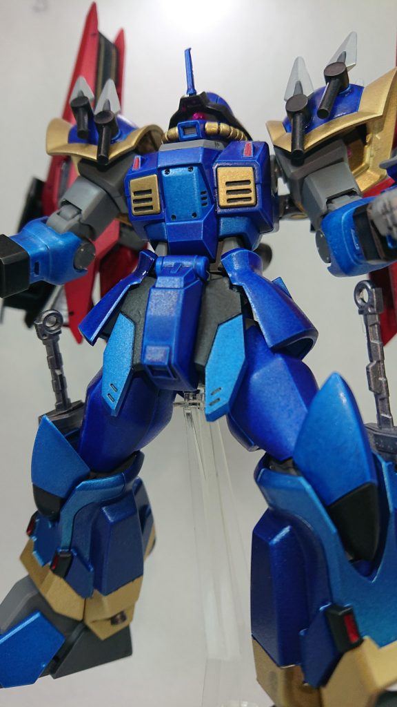 脚部は「グフR35」足は「R・ギャギャ」