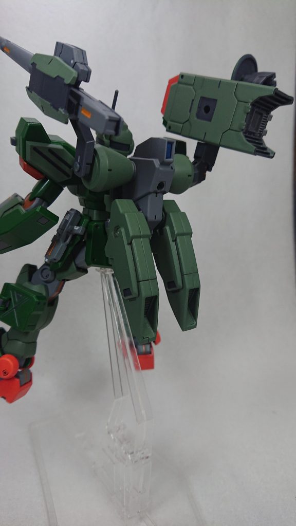 バックパックは「ビルドブースターMk-Ⅱ」に「ヴィートルーウェポンズ」のキャノンと「MSG ウェポンユニット36」のミサイル&レドームを装備