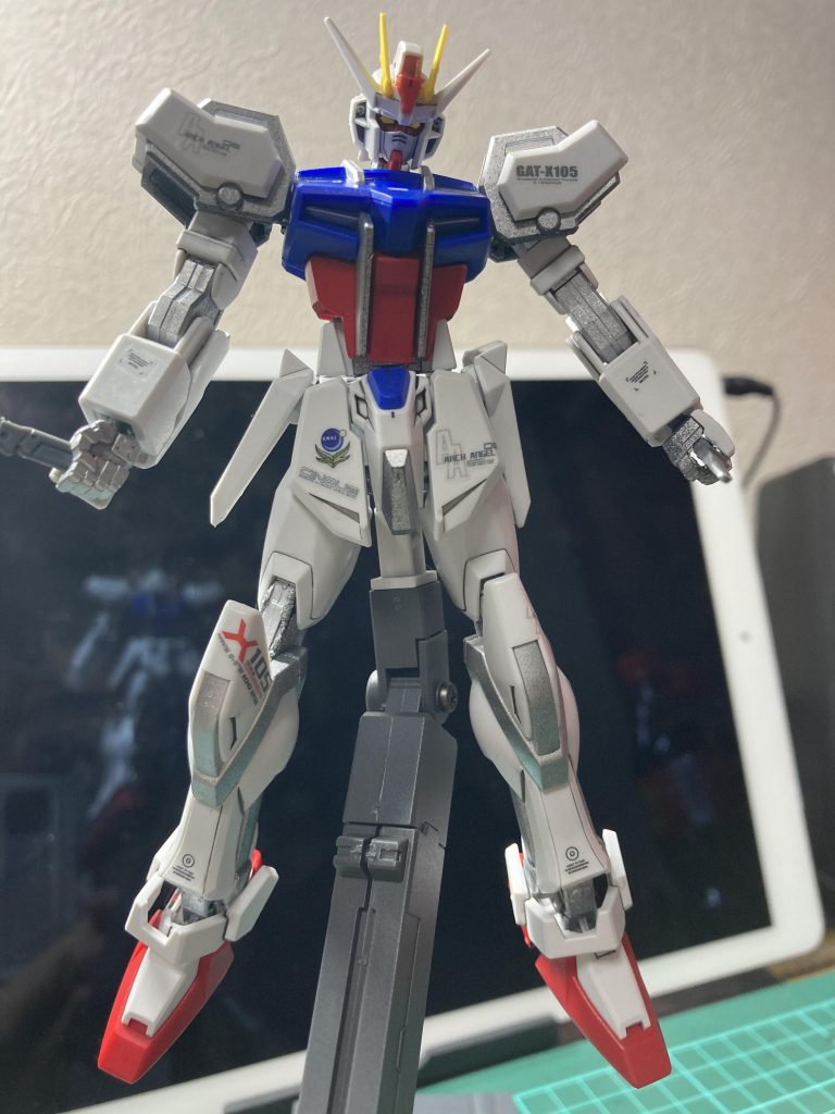 EG LPストライクガンダム–3枚目/制作者：hiroaki9004