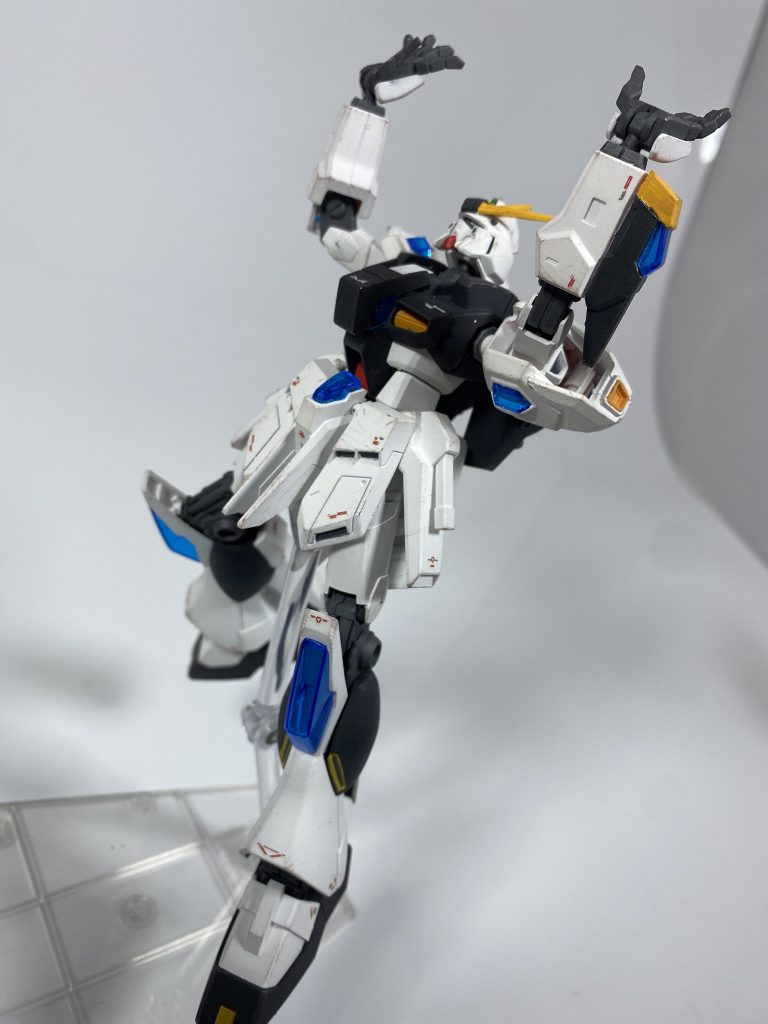 [オマケ2]「たかが石ころひとつ、ガンダムで押し出してやる。スクランブルνガンダムは伊達じゃない」νガンダムモチーフで作るなら、これはやらねばならなかった…！