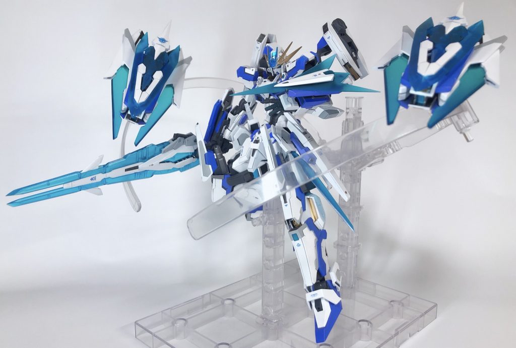 本機の主兵装。GNソードⅡを組み込んだことで持ち替えることなくモードチェンジすることが可能。