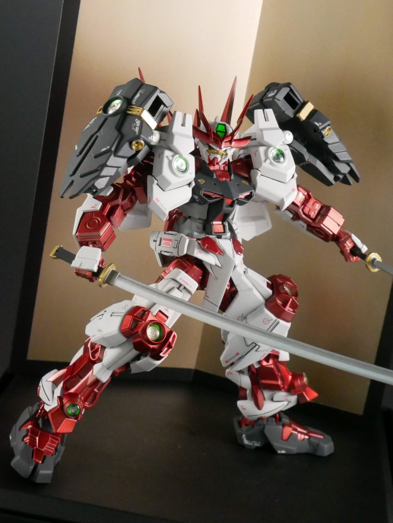 刀を持たせて。