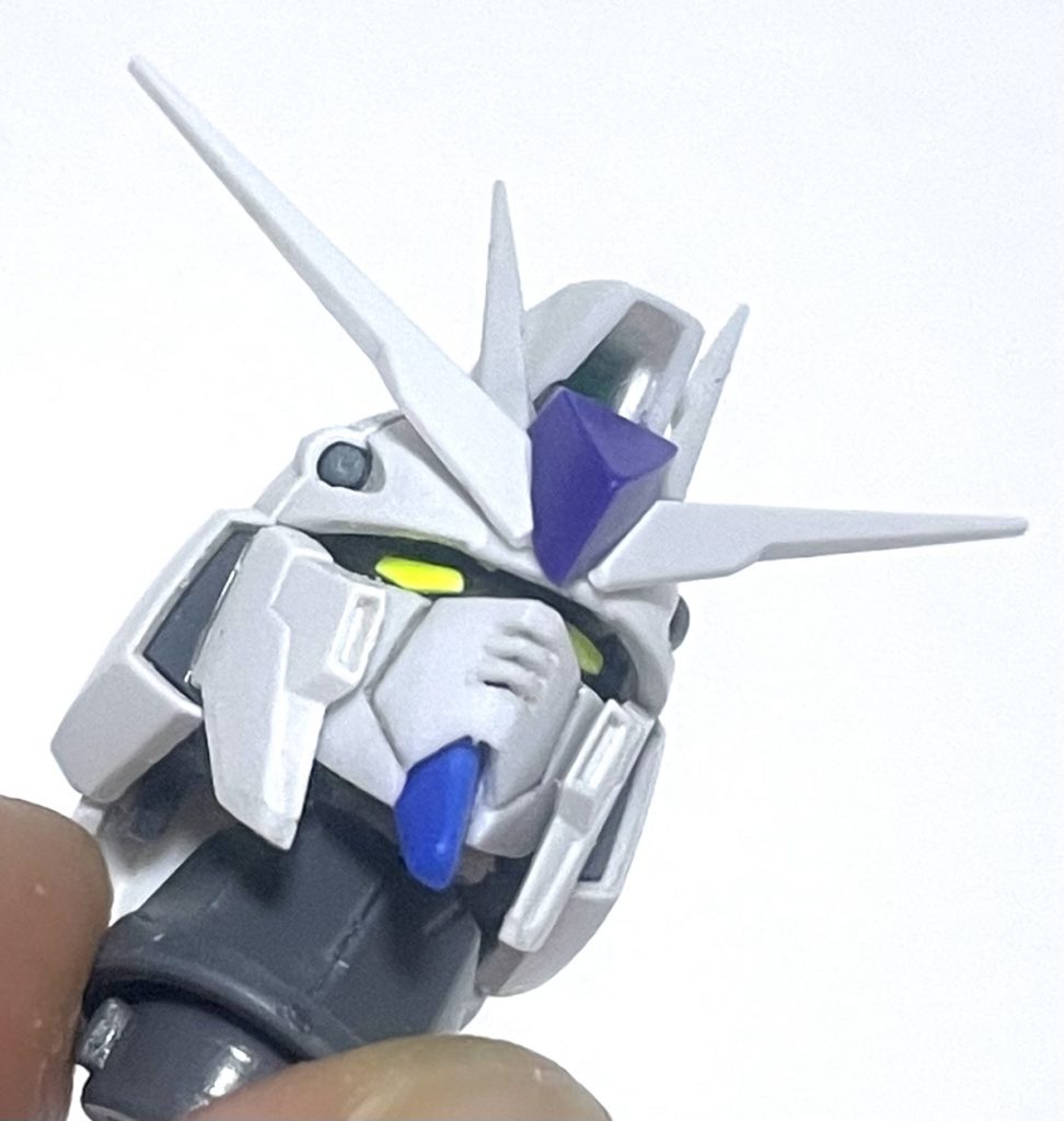 当然中身の幅は合わなくなるので、顔面は新造しました。