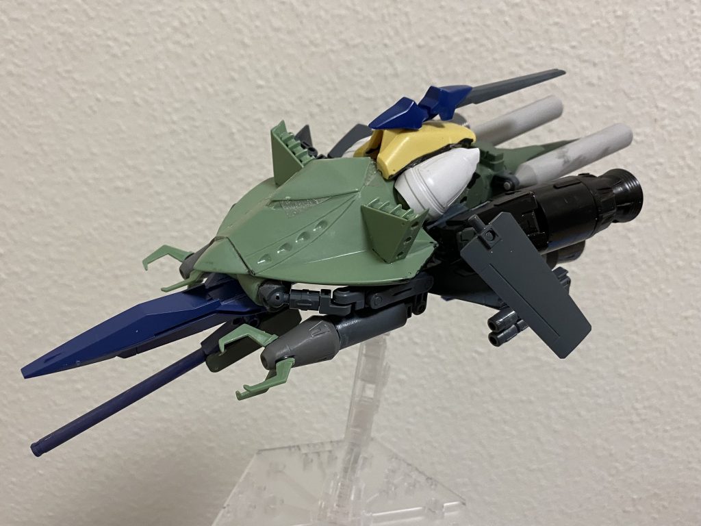 事の発端はTwitterでの企画 一ヵ月戦争vol4への参加から。ヨーイどんでお題の旧キットビグロを制作すると言うイベント。制作解禁から1週間程でここまで出来たんですが、他の参加モデラーさんがもうブッ飛んだ制作過程をアップして、ちょっと真面目に作り過ぎたかと後悔してしまう。