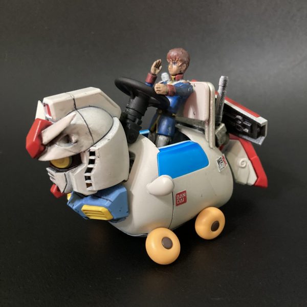 アムロ一回百円ガンダムに乗る