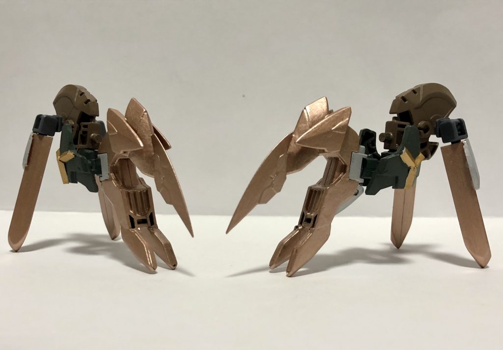 お供の狛犬ビット（あまり犬には見えないですが(^_^;)）そしてコレらを用いて変形していきます