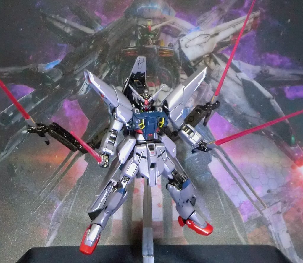 設定画も存在するのか不明な状態で、あの1カットから「なぜ腕は2本なのに、サーベルは4本もあるのか」と考察し、ＳＥＥＤ世界ではあまりいないサブアームによる運用法だと解釈しましたワンドは杖の意味