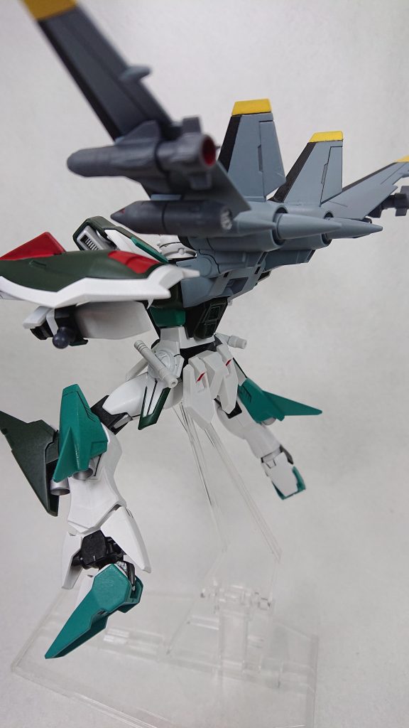 バックパックは「ウィンダム」のジェットストライカー色の塗り分けが結構大変でしたがうまくできたと思います