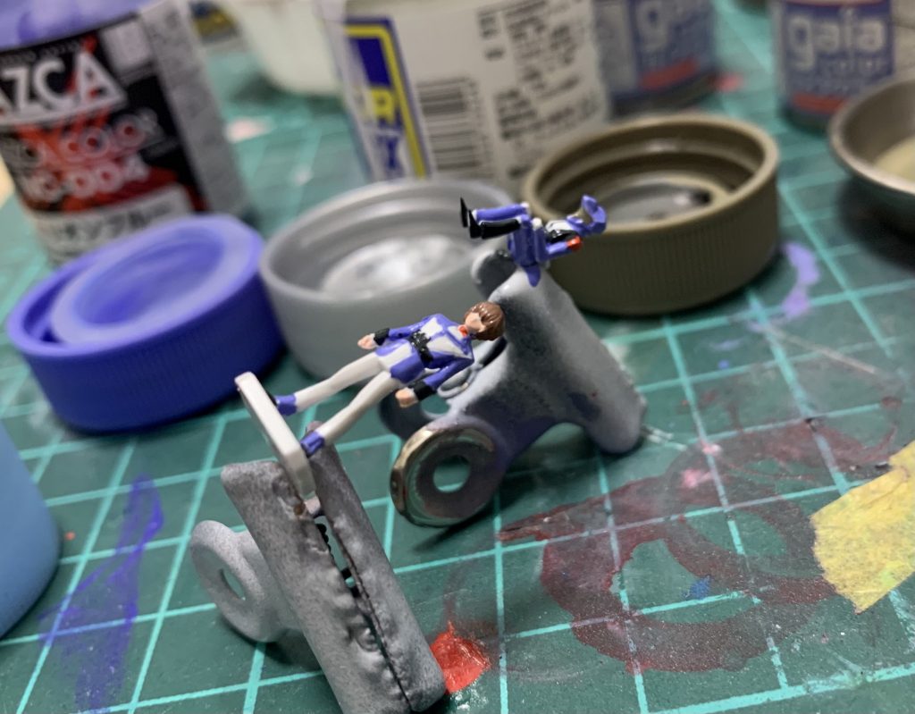 キラもそれっぽく塗装。