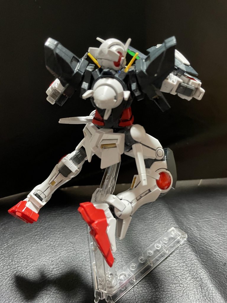 後ろ姿はこんな感じです。