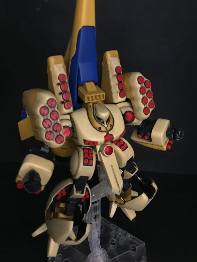 ミサイルの塊、いいですね〜全弾発射